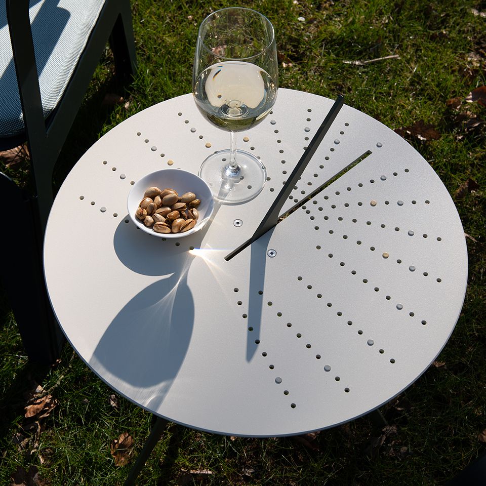 Sundial Table